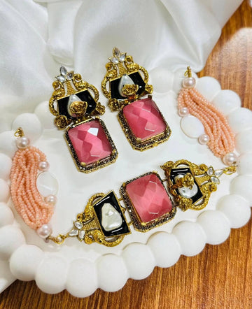 Doublet Stone Choker Set